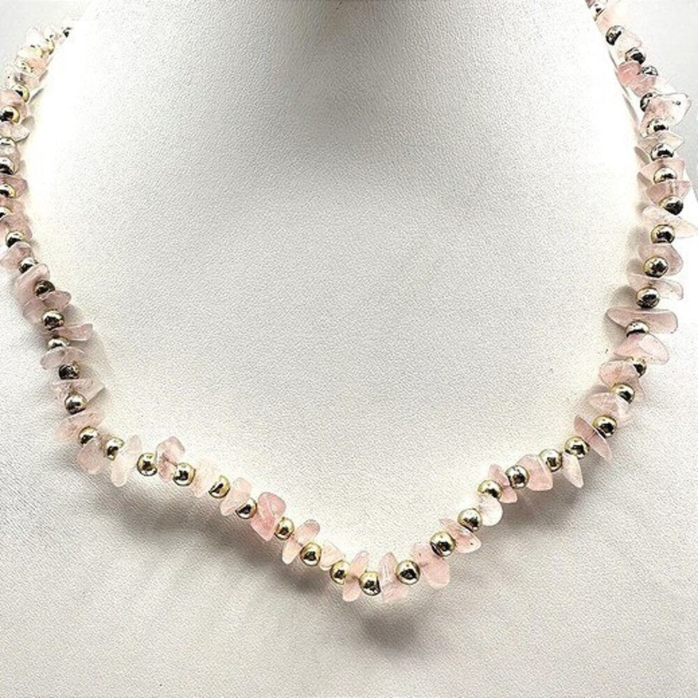 Vintage Y2K Pink Rose Quartz Chip Necklace Gold Tone Beads Boho Women's Jewelry